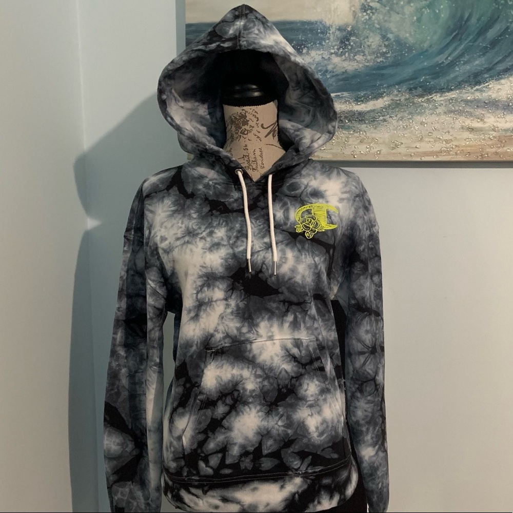Champion Galaxy Tie Dye Pullover Hoodie - Picture 2 of 10